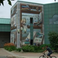 Circuit Québec-Lévis:<br/> 2-La Fresque de la Bibliothèque Lauréat-Vallières, 2002